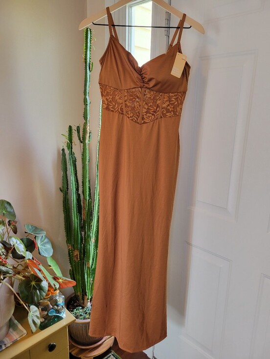 Popilush Dresses & Skirts - NEW Popilush Corset Cocktail Brown Long Lace Shaper Dress, Size Womens Large